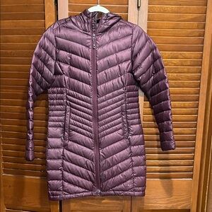 Mountain Hardwear 3/4 length hooded down jacket
